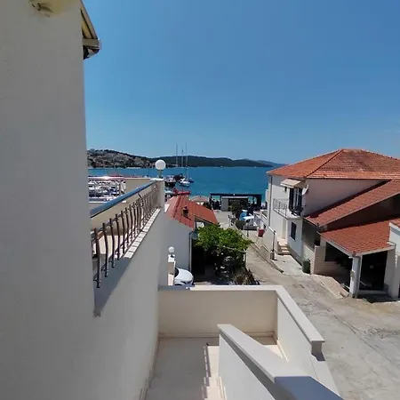 Ciovo Radic Appartement *