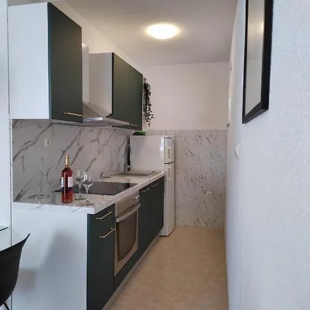 アパート Ciovo Radic